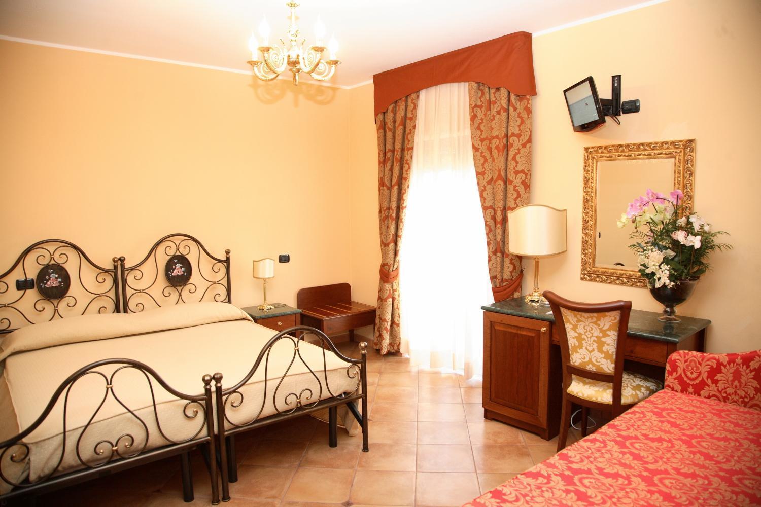 Agostiniana Hotel Santa Teresa di Riva Kültér fotó
